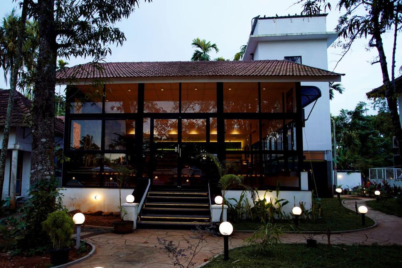 Bamboo Lagoon Backwater Front Resort Alappuzha Zewnętrze zdjęcie