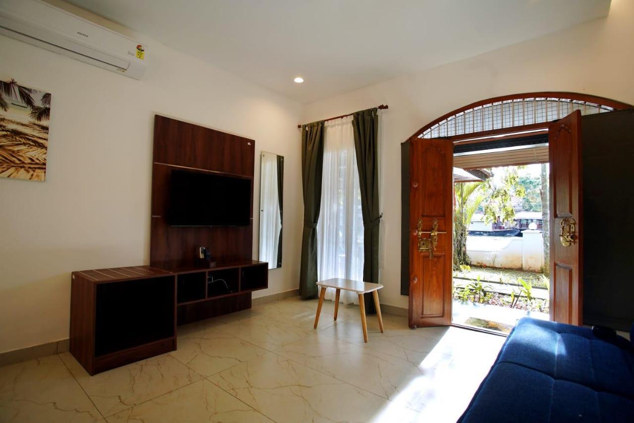 Bamboo Lagoon Backwater Front Resort Alappuzha Zewnętrze zdjęcie